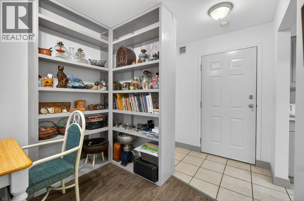 209 650 3 Street Southwest, Salmon Arm