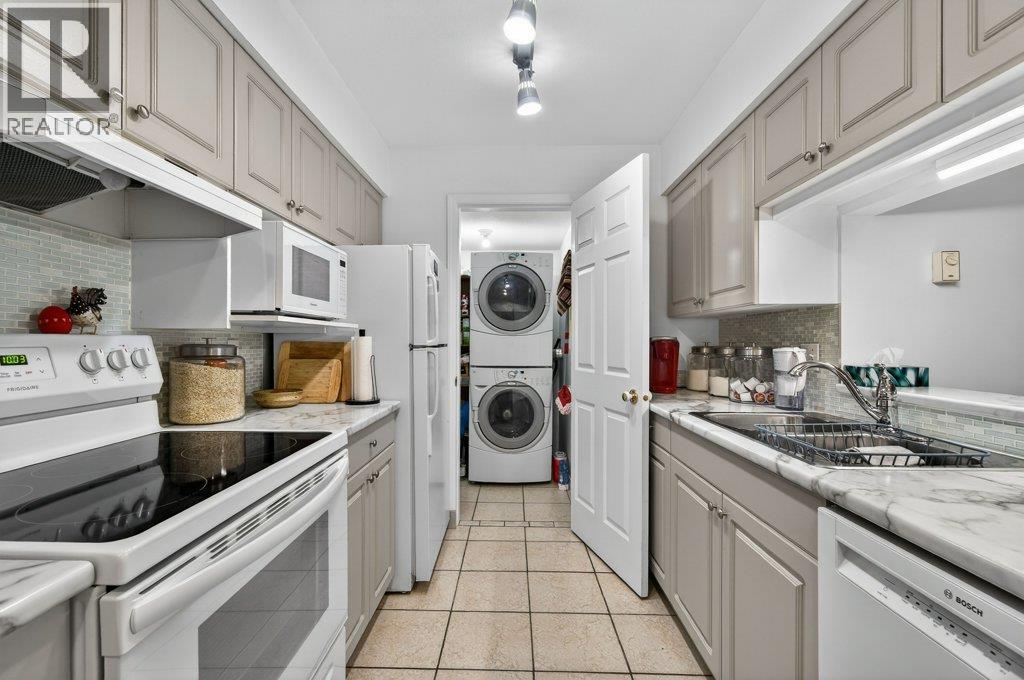 209 650 3 Street Southwest, Salmon Arm