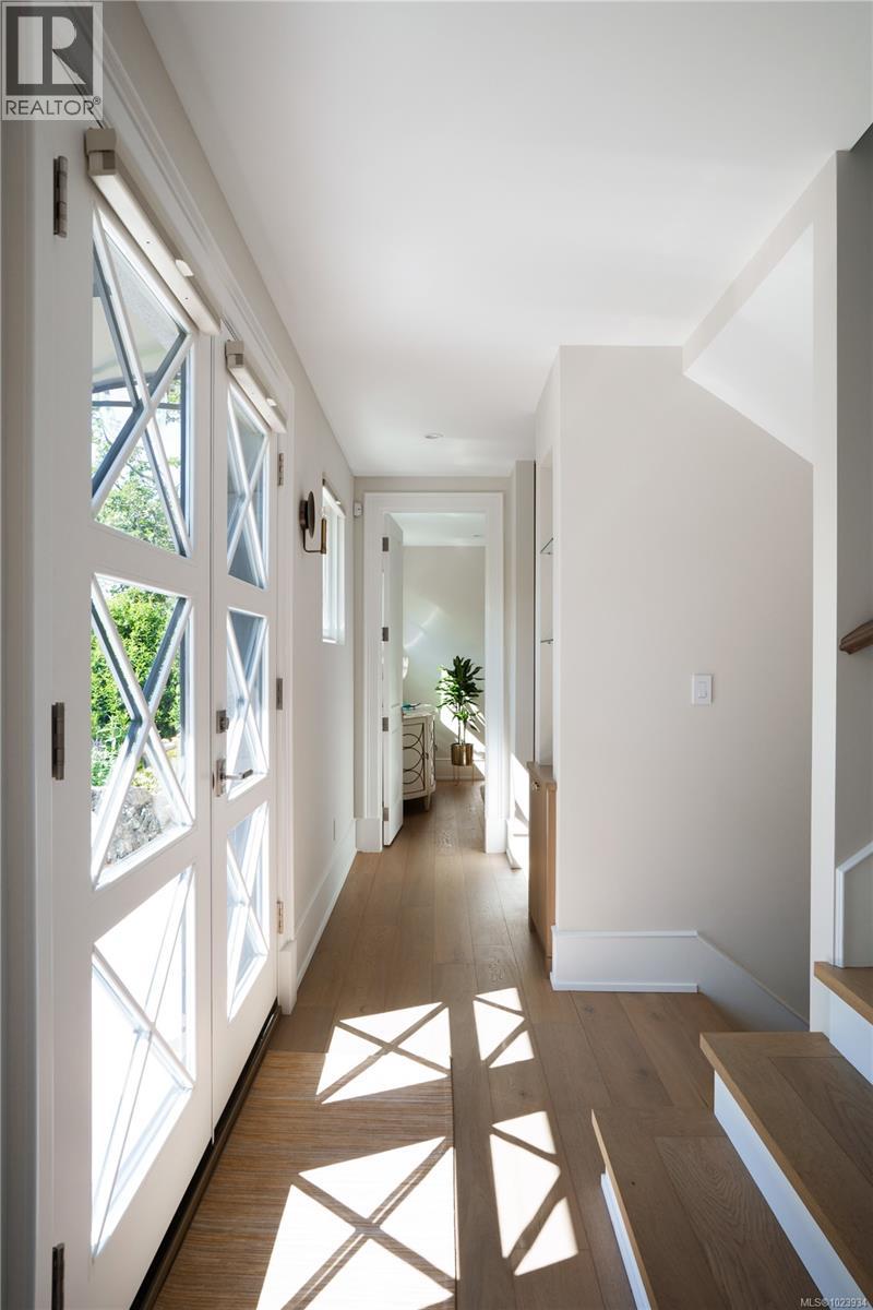  2175 Granite Street, Oak Bay