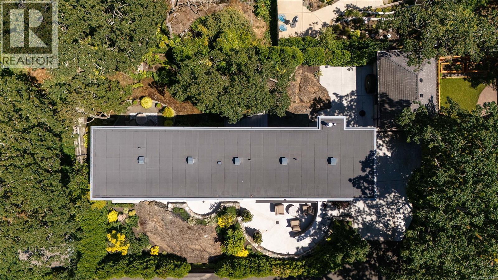  2175 Granite Street, Oak Bay