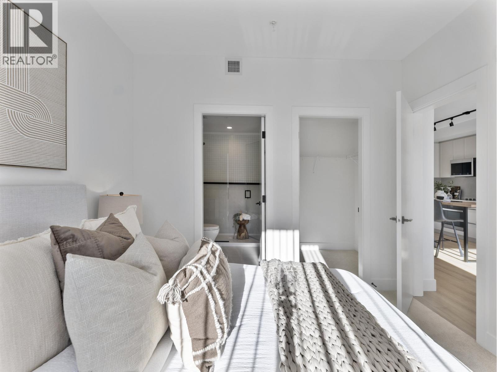 505 3055 MURRAY STREET, Port Moody