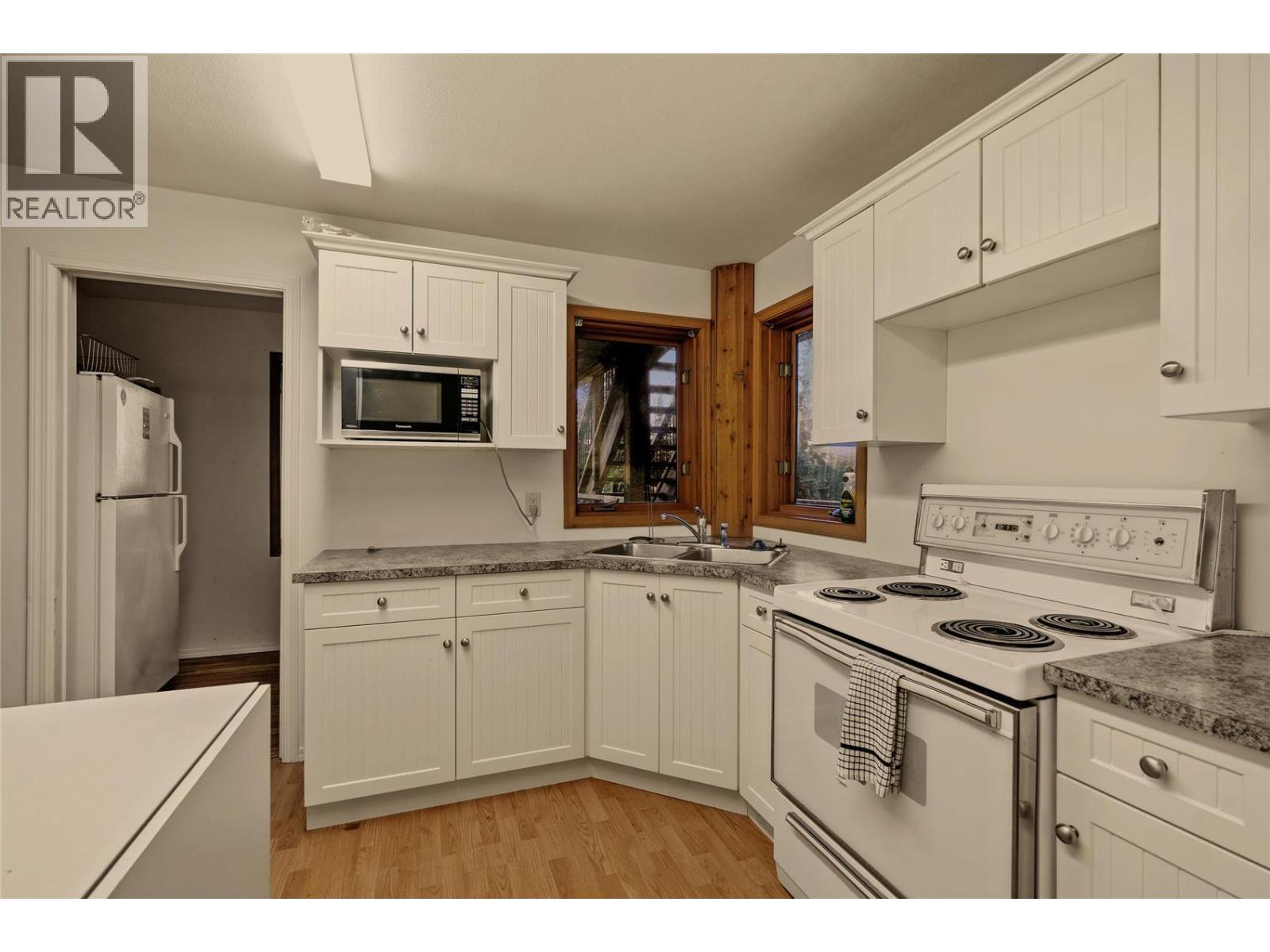 6395 Whiskey Jack Road - 17