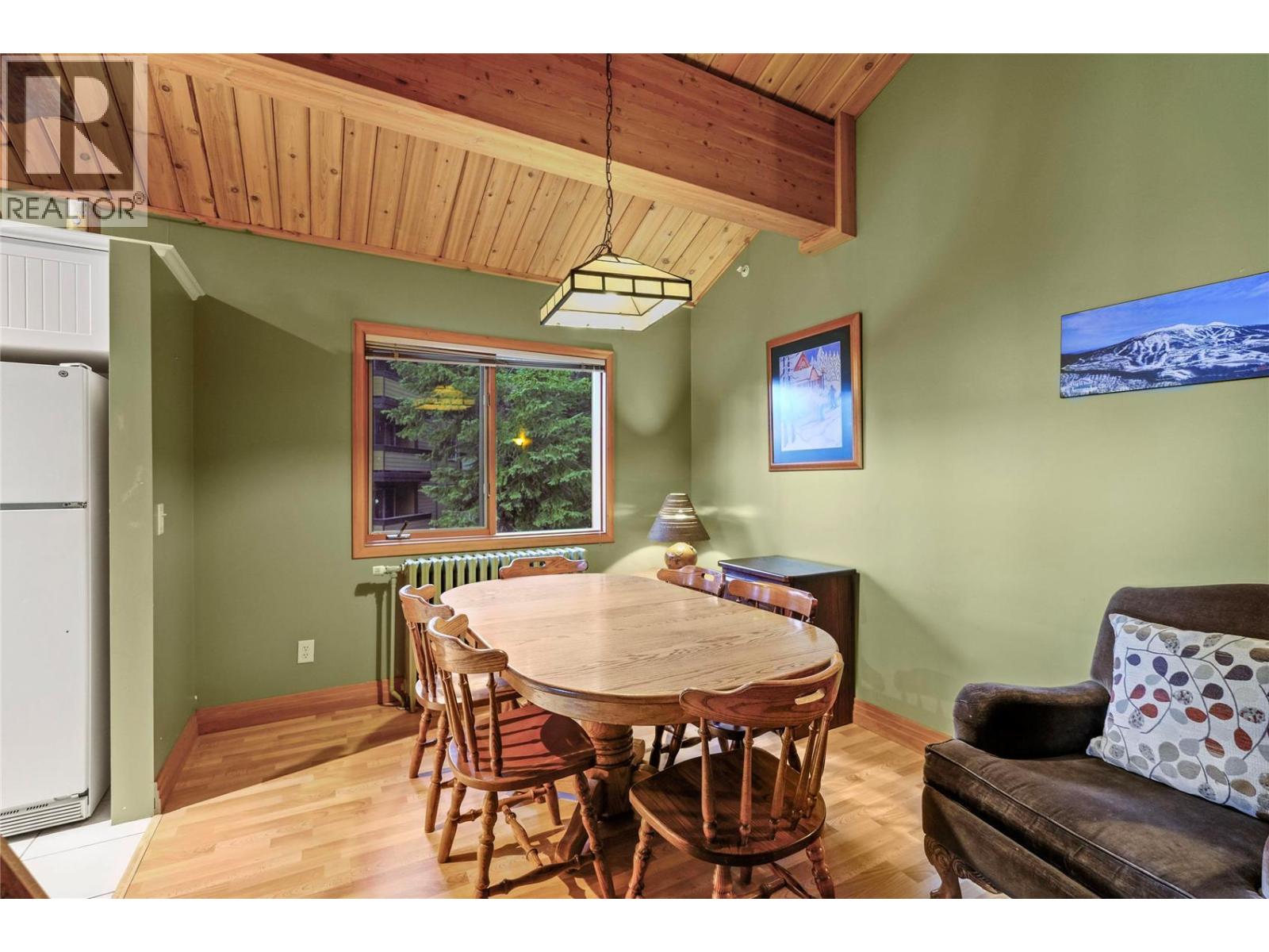 6395 Whiskey Jack Road - 33