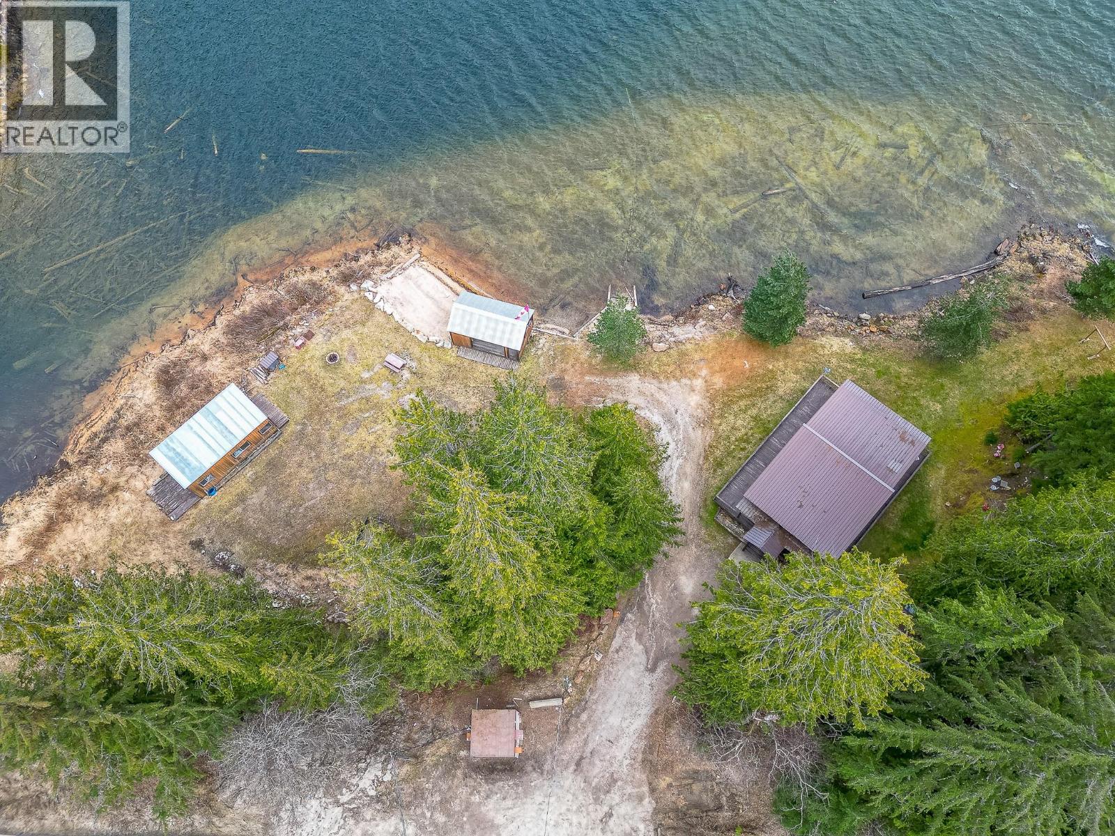 8323 Trans Canada Highway, Revelstoke