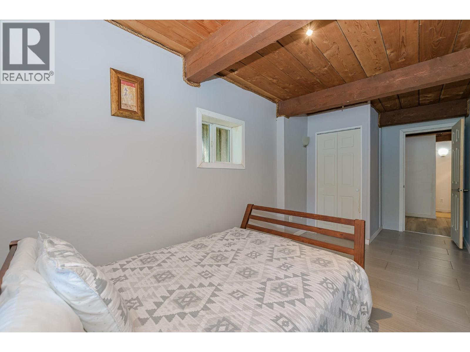 8323 Trans Canada Highway, Revelstoke