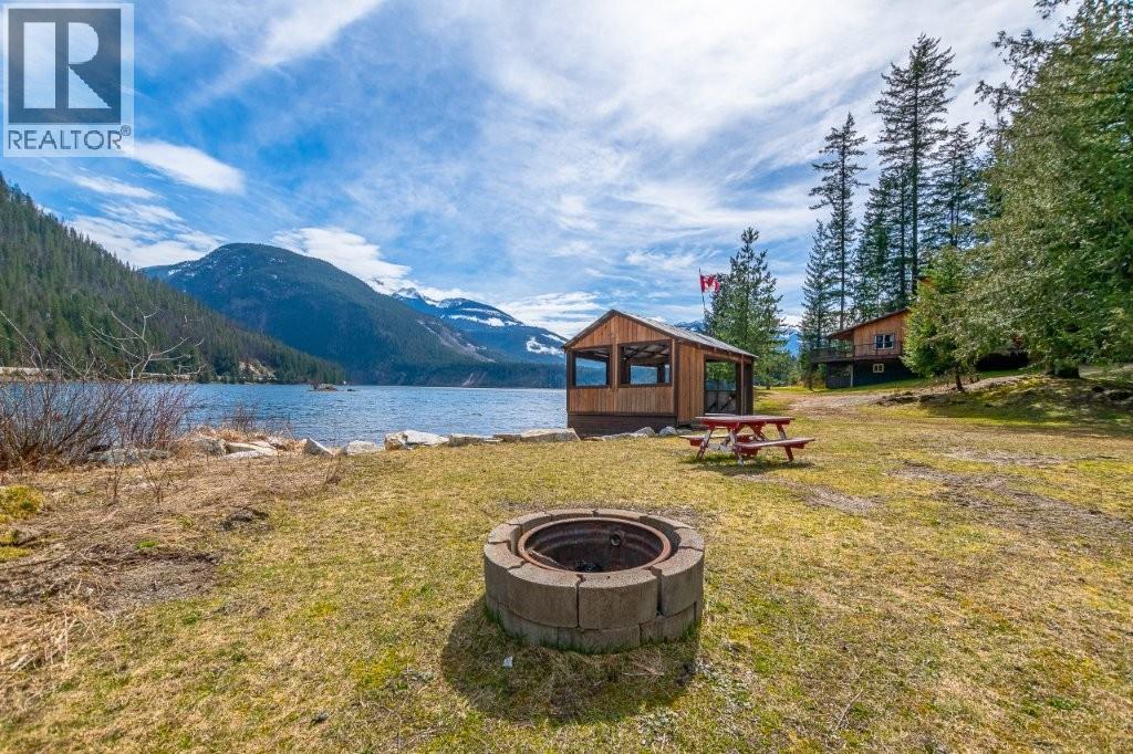 8323 Trans Canada Highway, Revelstoke