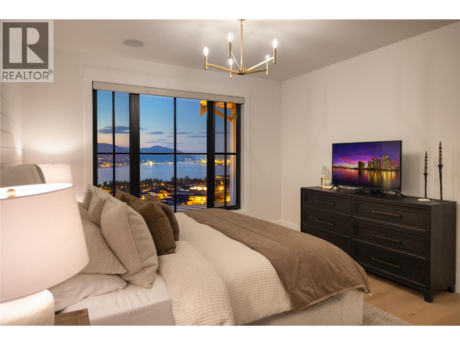  5635 UPPER MISSION Court, Kelowna