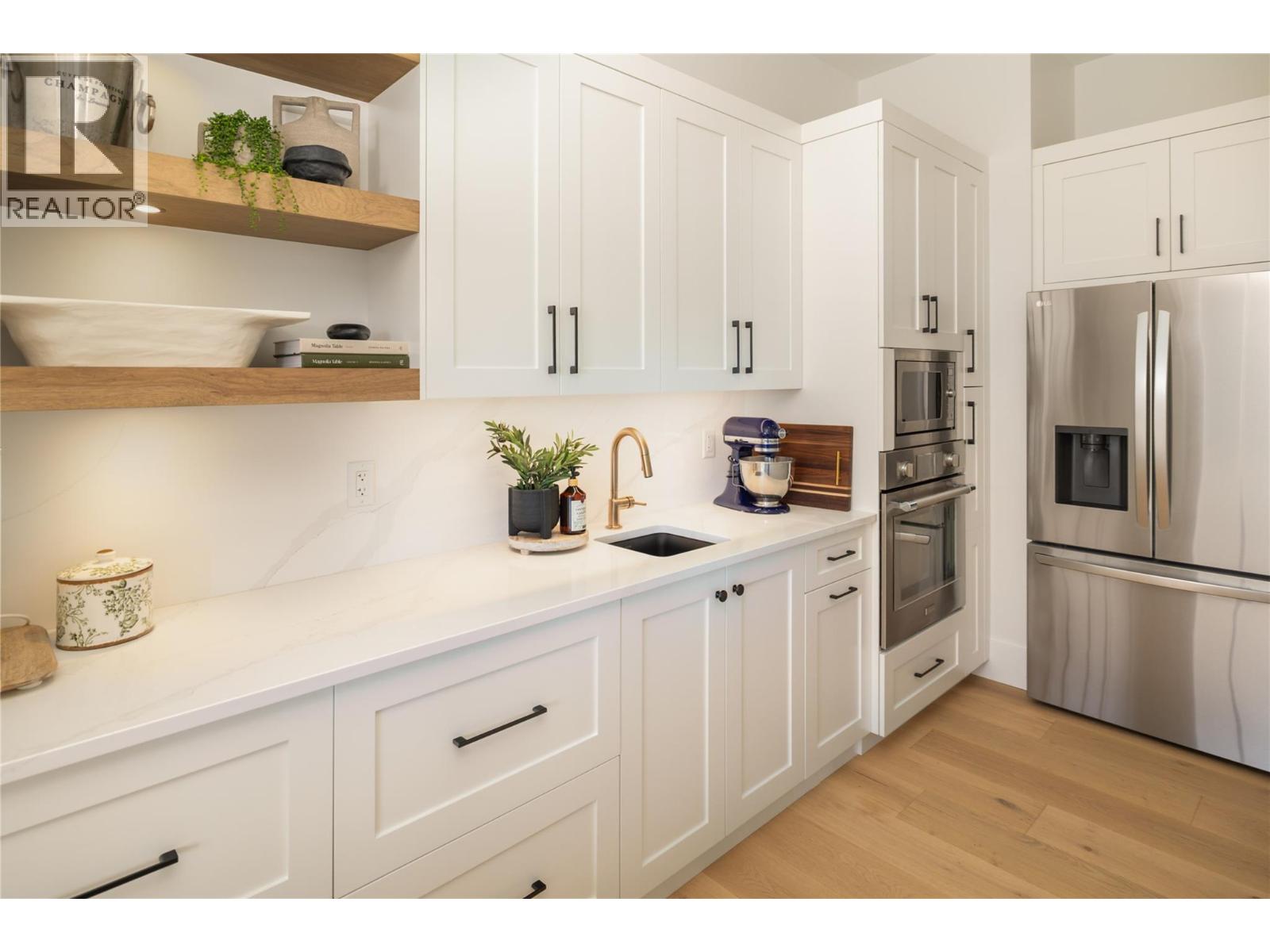  5635 UPPER MISSION Court, Kelowna