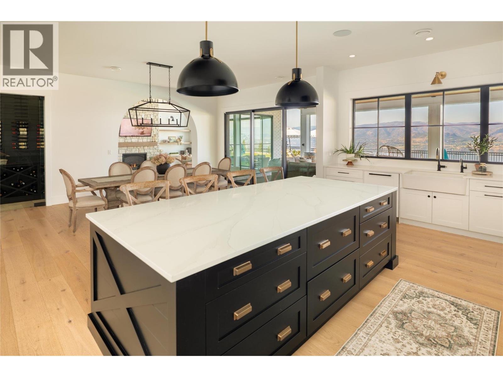  5635 UPPER MISSION Court, Kelowna