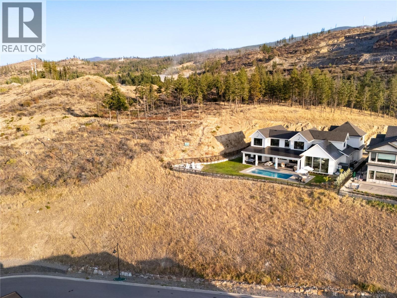  5635 UPPER MISSION Court, Kelowna