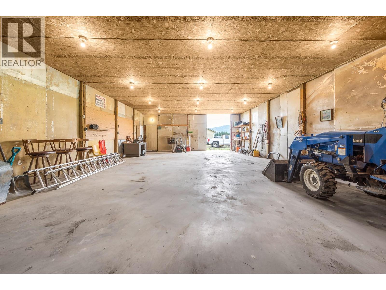  3575 Canyon Road, Spallumcheen