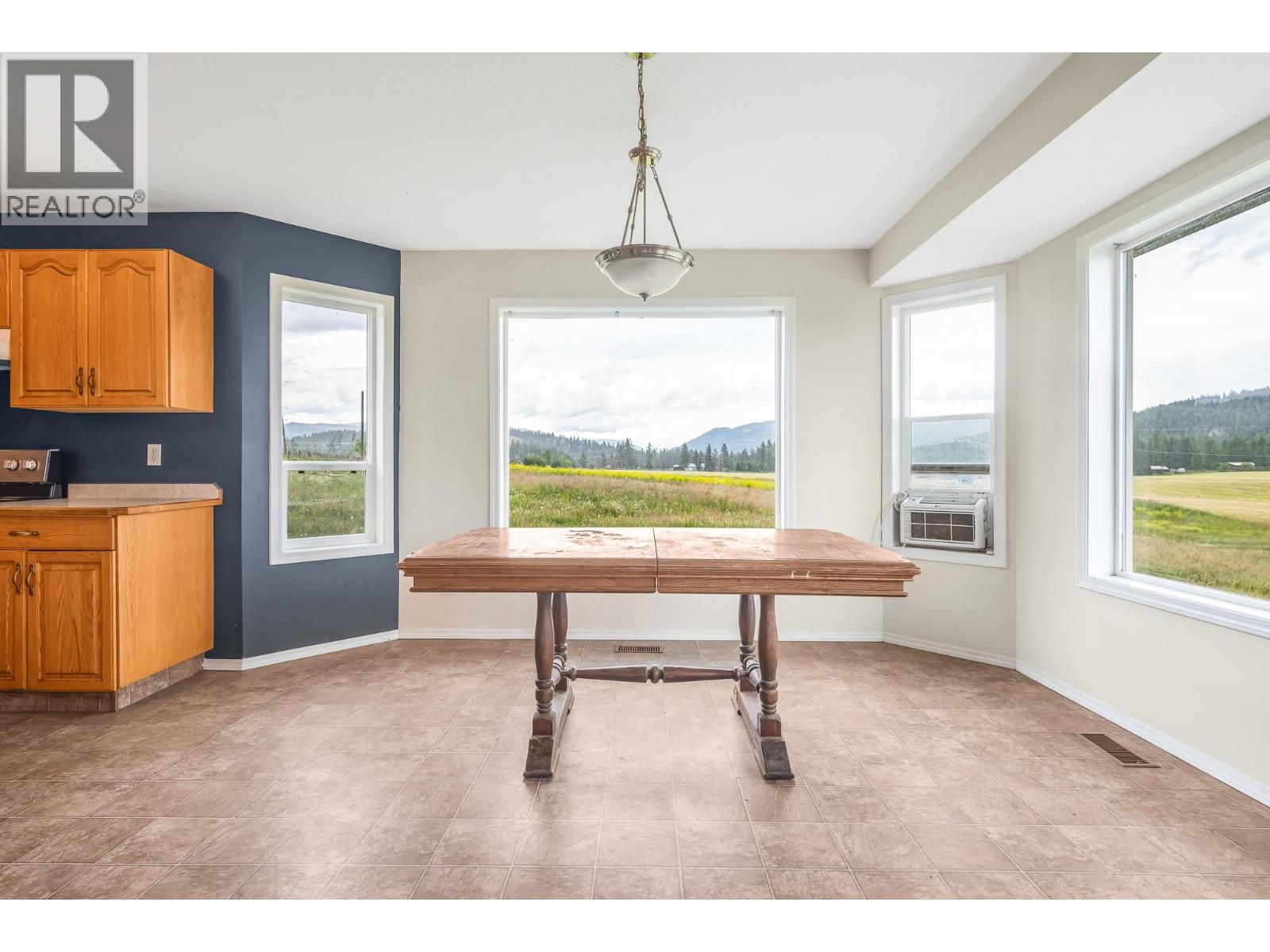  3575 Canyon Road, Spallumcheen