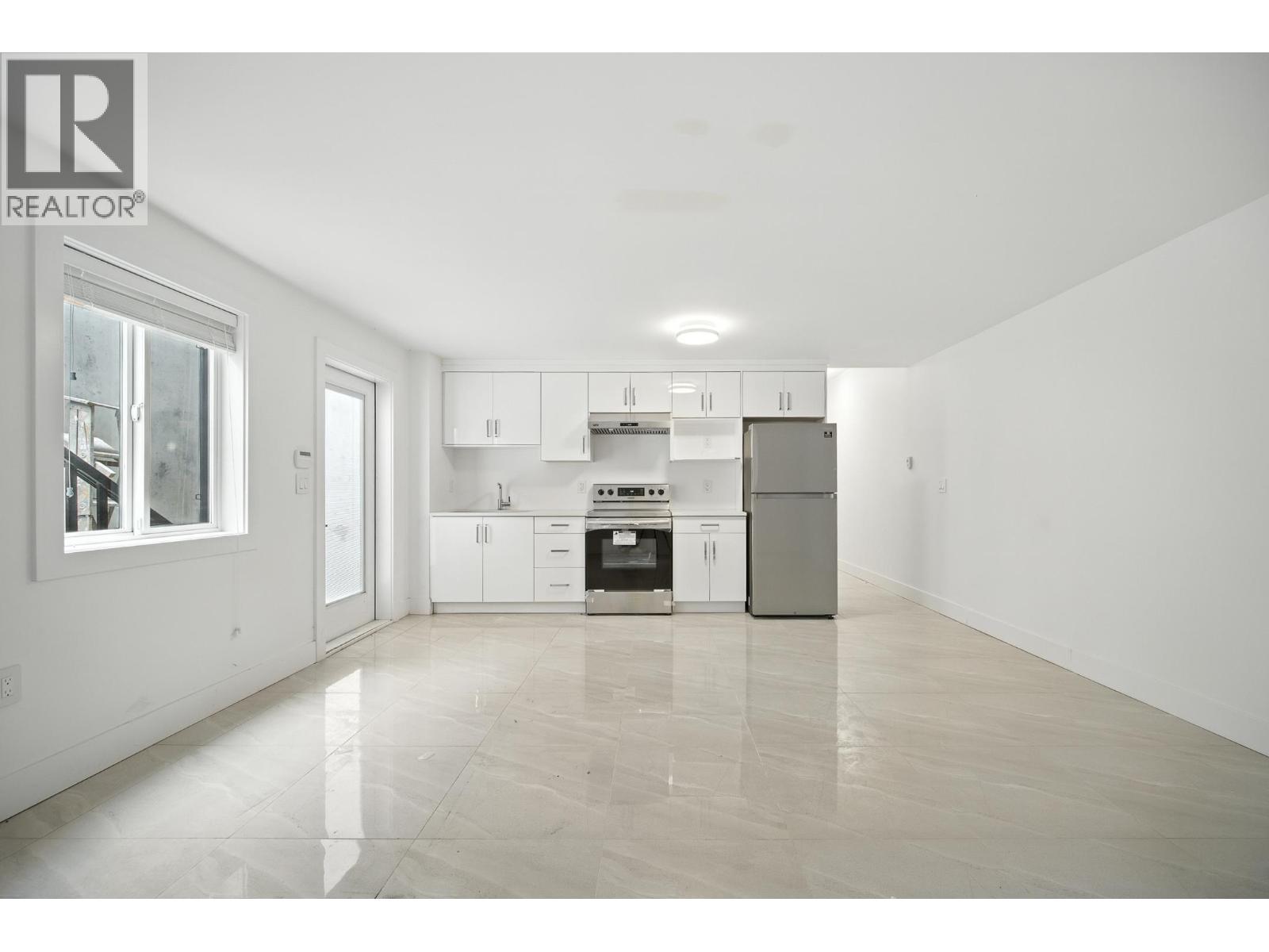 2113 DAWES HILL ROAD, Coquitlam