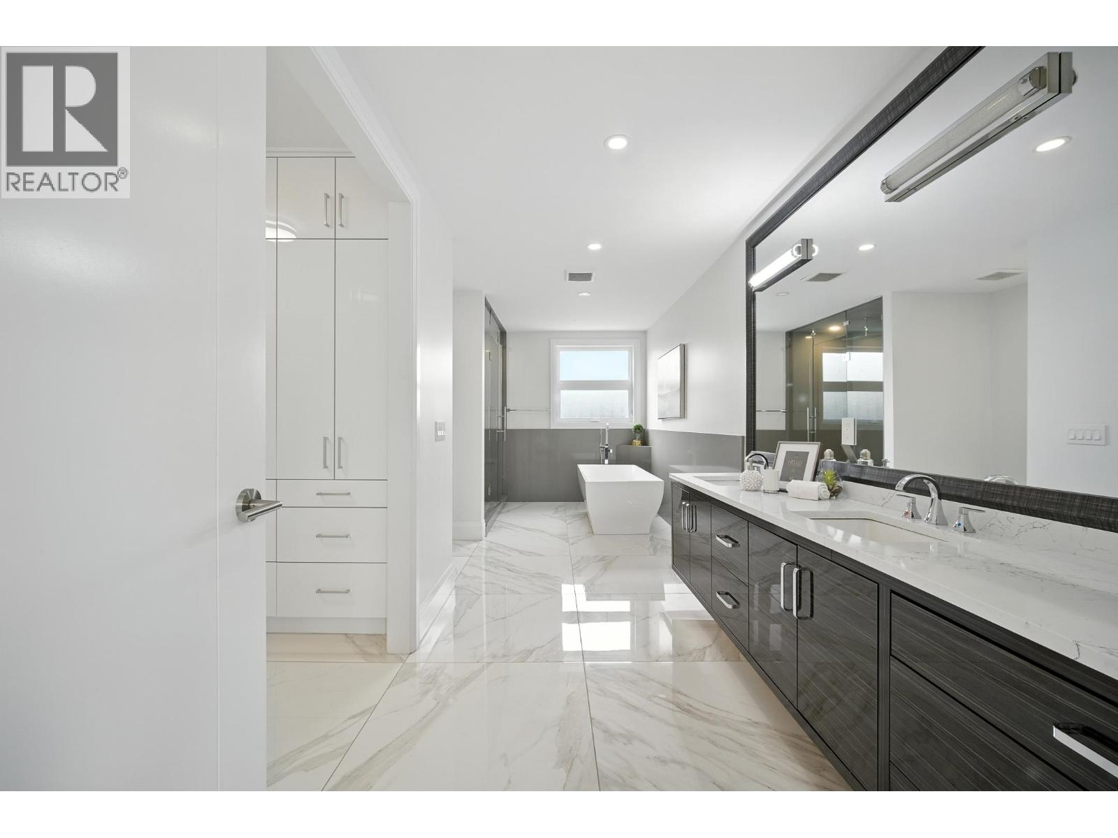 2113 DAWES HILL ROAD, Coquitlam