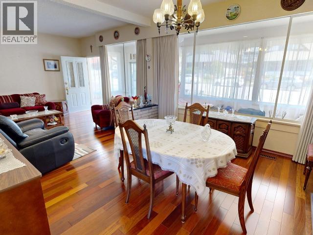 5751 MAPLE AVE, Powell River