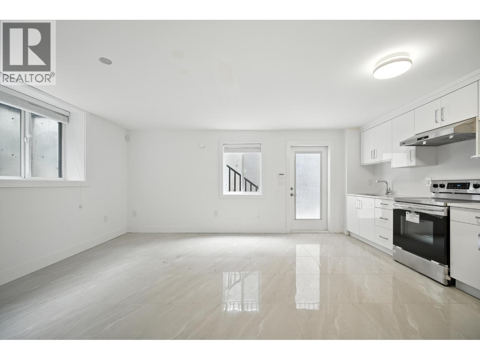 2113 DAWES HILL ROAD, Coquitlam