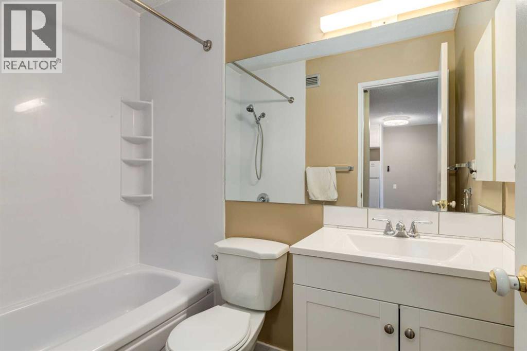 Single Family House for Sale in C  Dalton Drive NW Dalhousie Calgary 