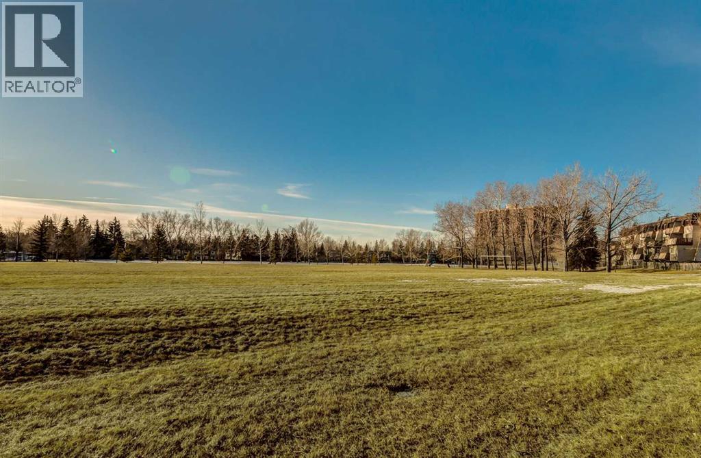 Single Family House for Sale in C  Dalton Drive NW Dalhousie Calgary 