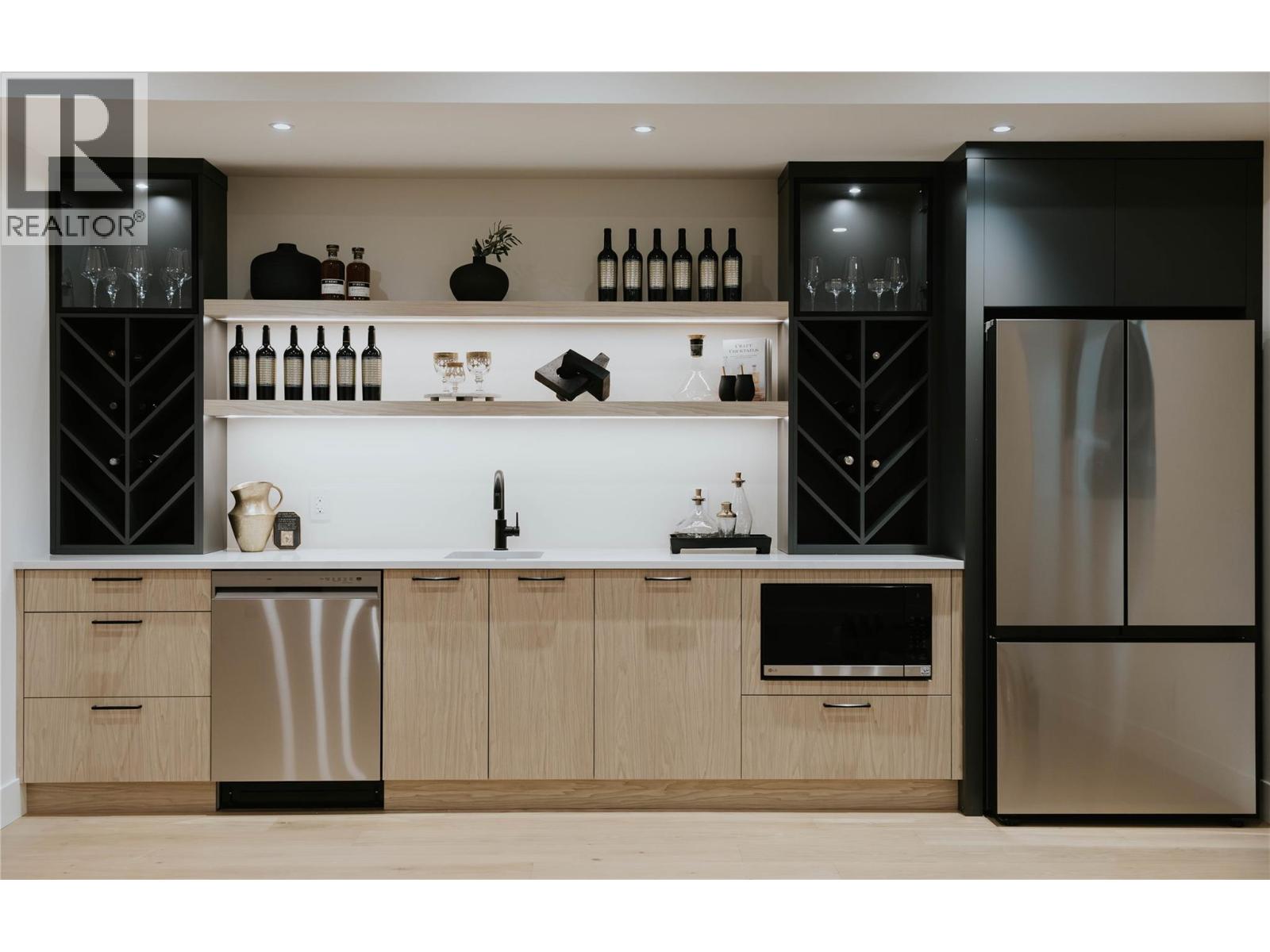  5533 Foothill Court, Kelowna