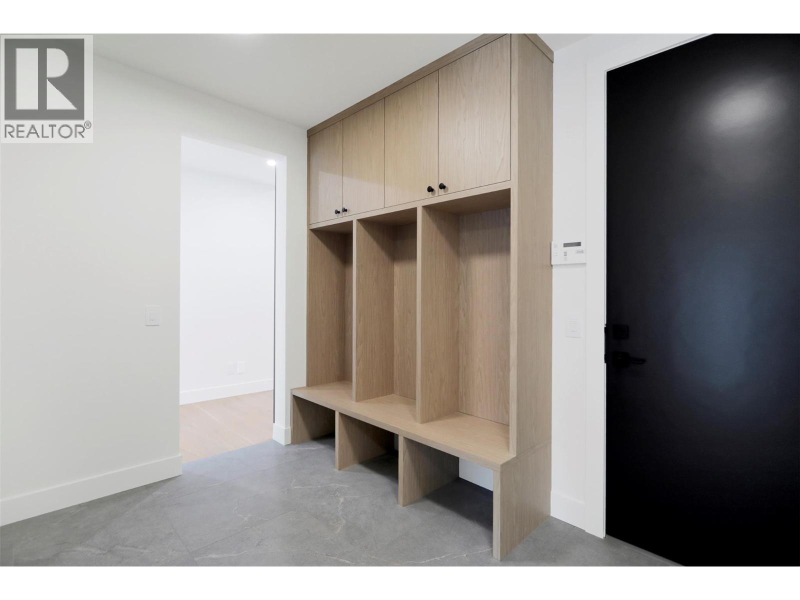  5533 Foothill Court, Kelowna