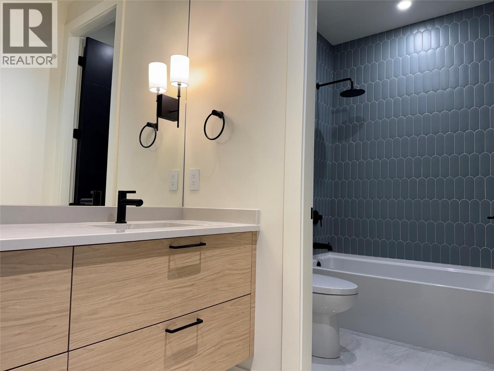  5533 Foothill Court, Kelowna