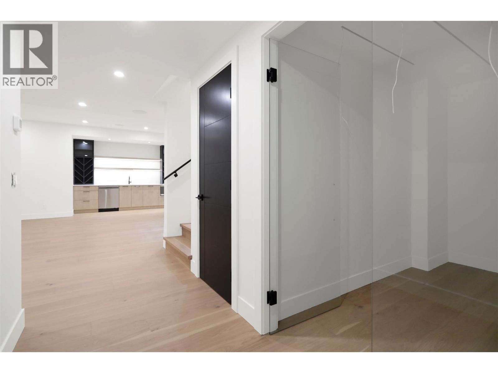  5533 Foothill Court, Kelowna