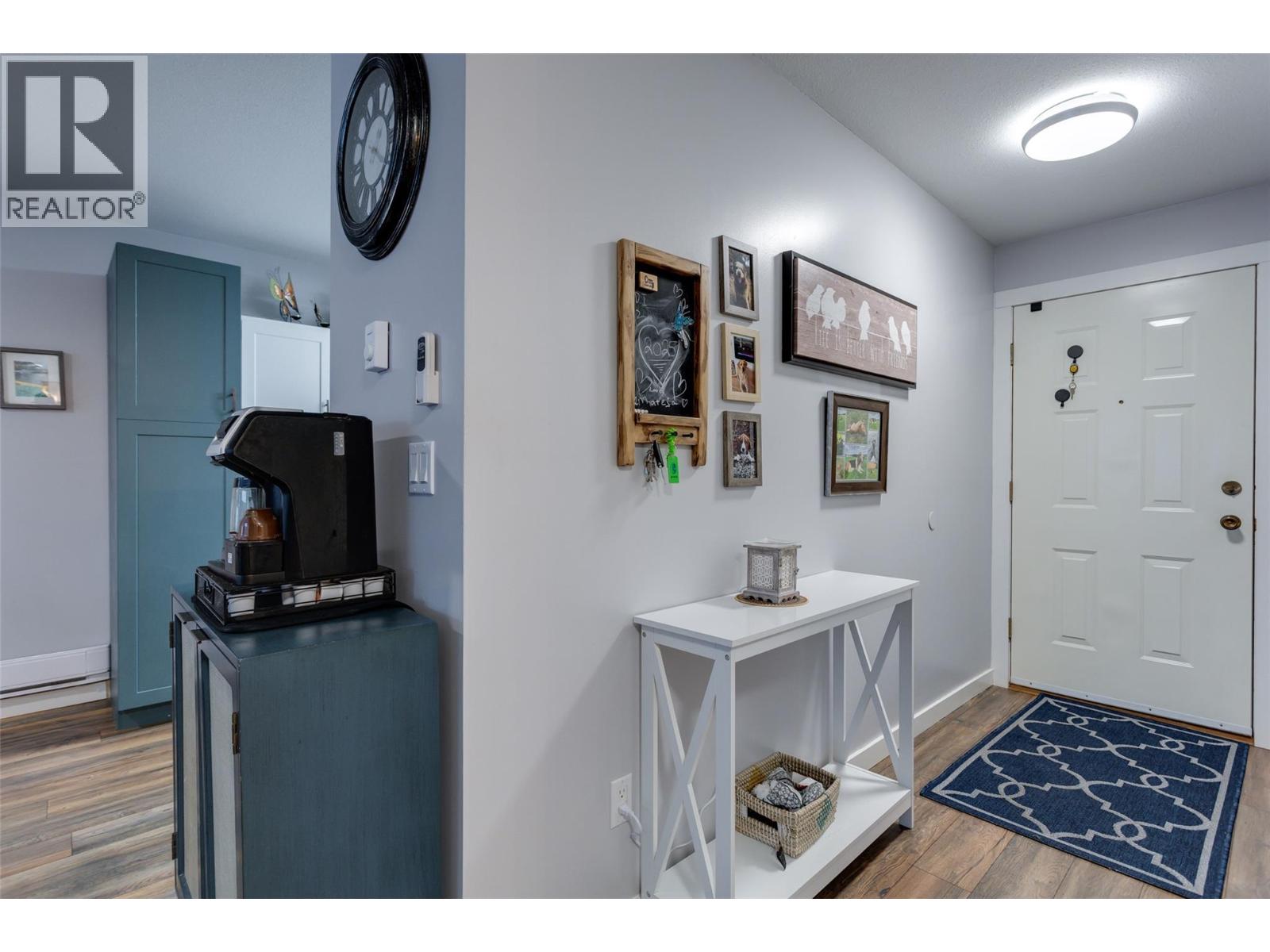 103 1903 Lindahl Street, Kelowna