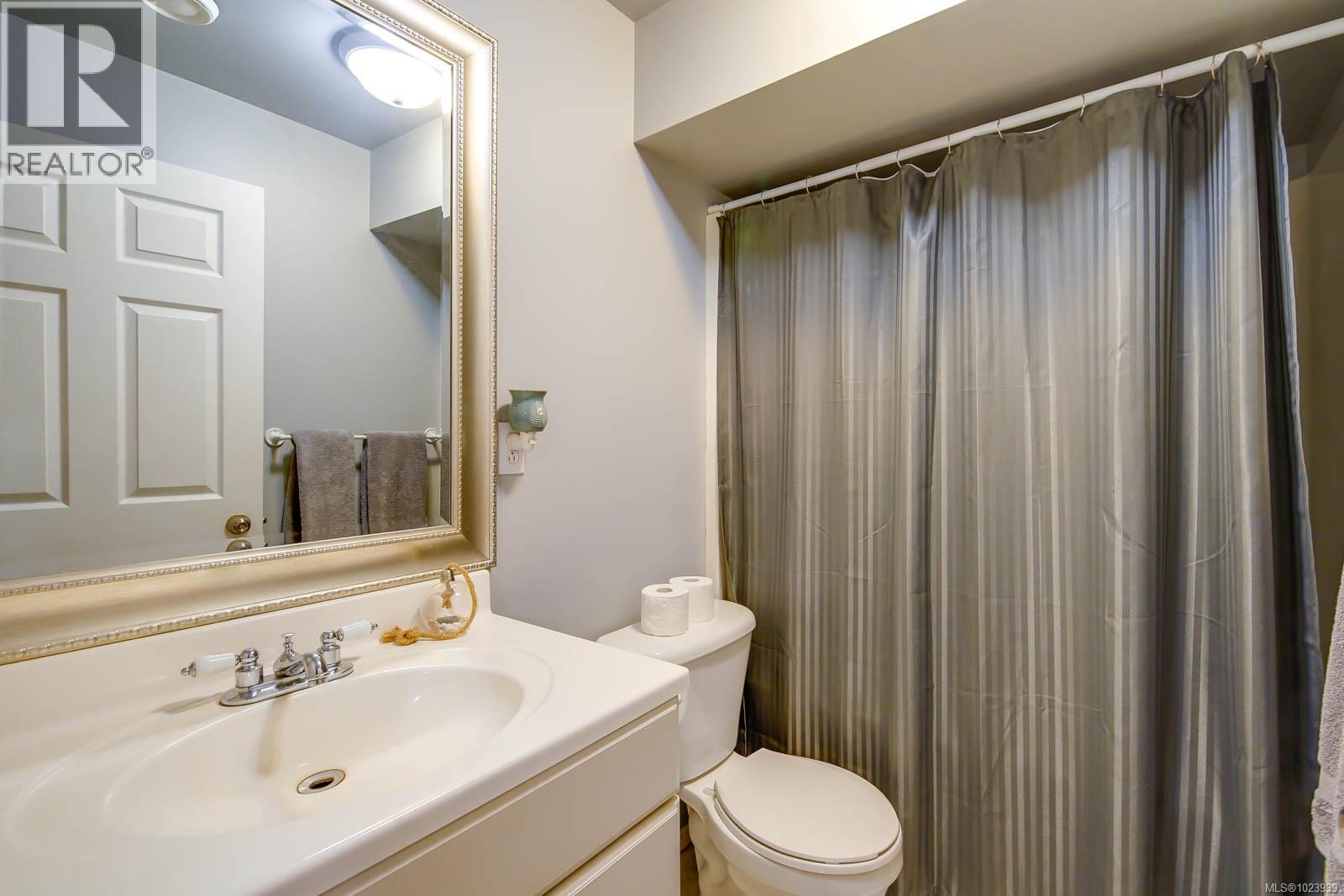 5090 Arden Rd, Port Alberni