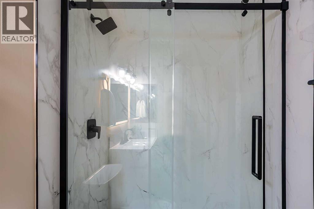 Single Family House Bungalow for Sale in  Berkley Crescent NW Beddington Heights Calgary 