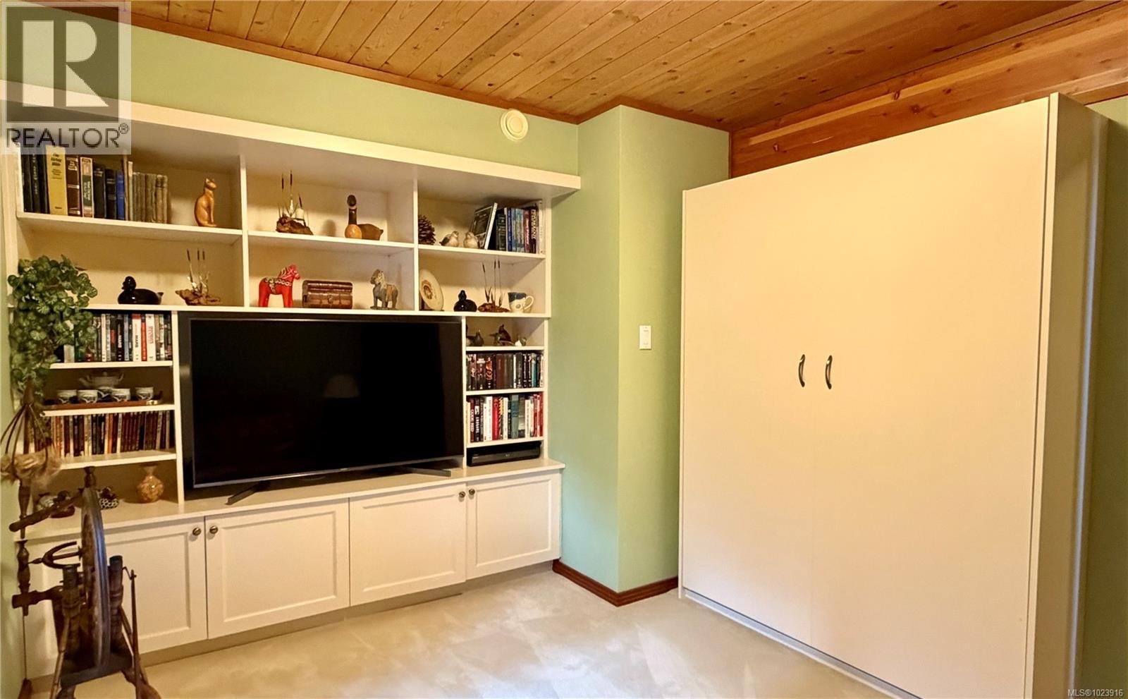 2648 Galleon Way, Pender Island