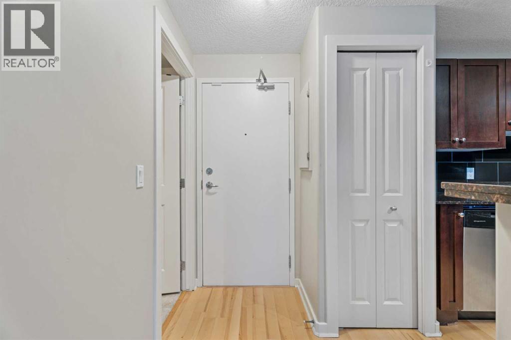 Single Family House for Sale in    Avenue NW Sunnyside Calgary 