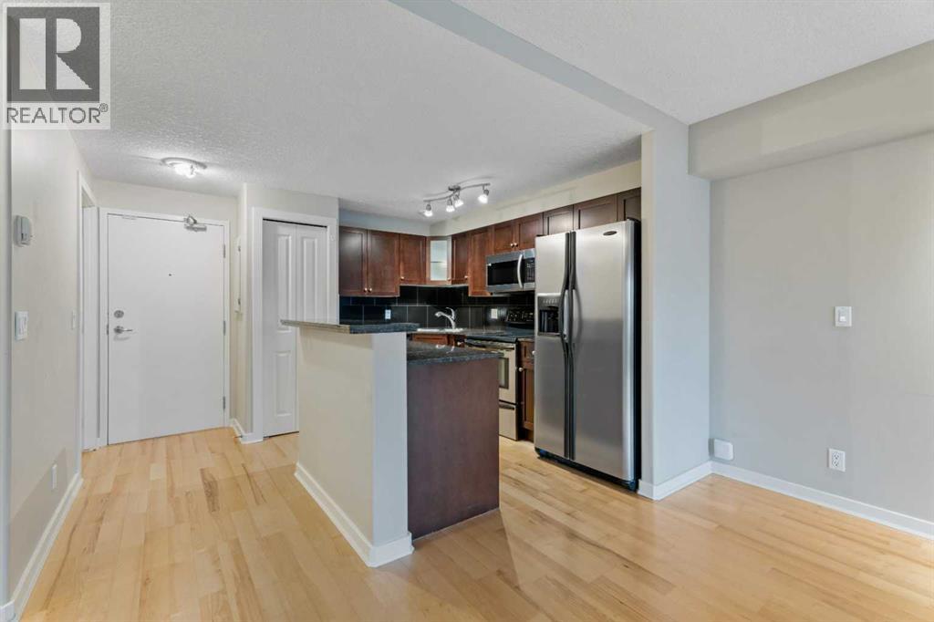 Single Family House for Sale in    Avenue NW Sunnyside Calgary 