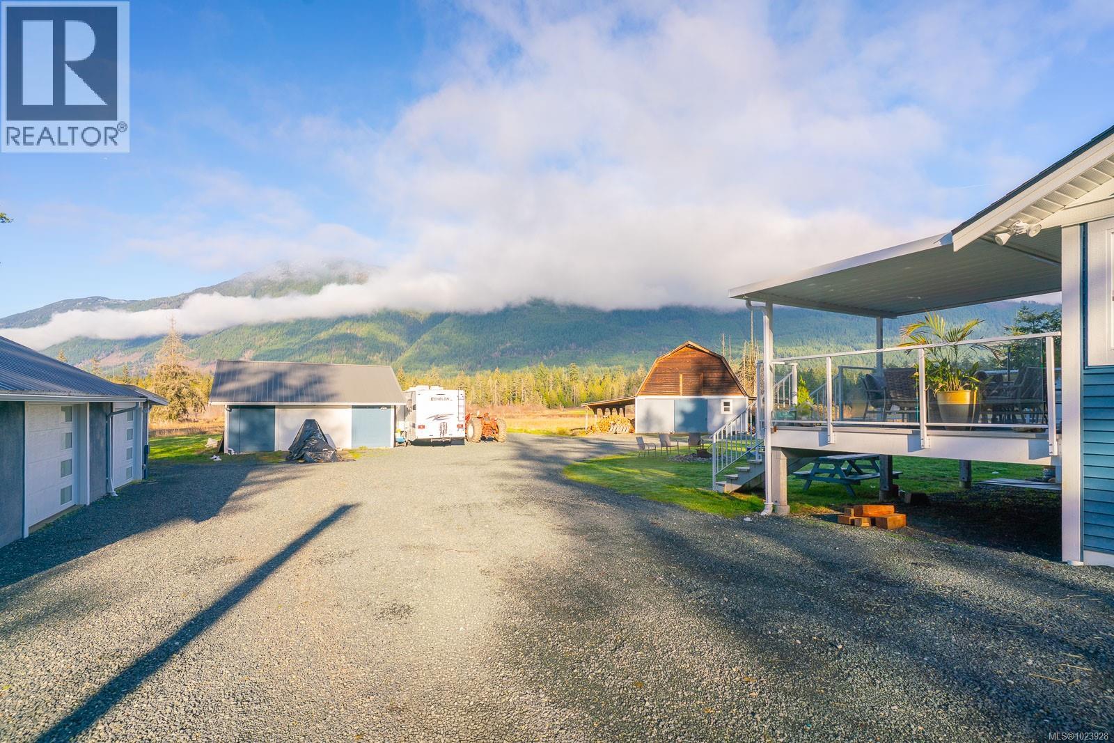 7801-7807 Beaver Creek Rd, Port Alberni