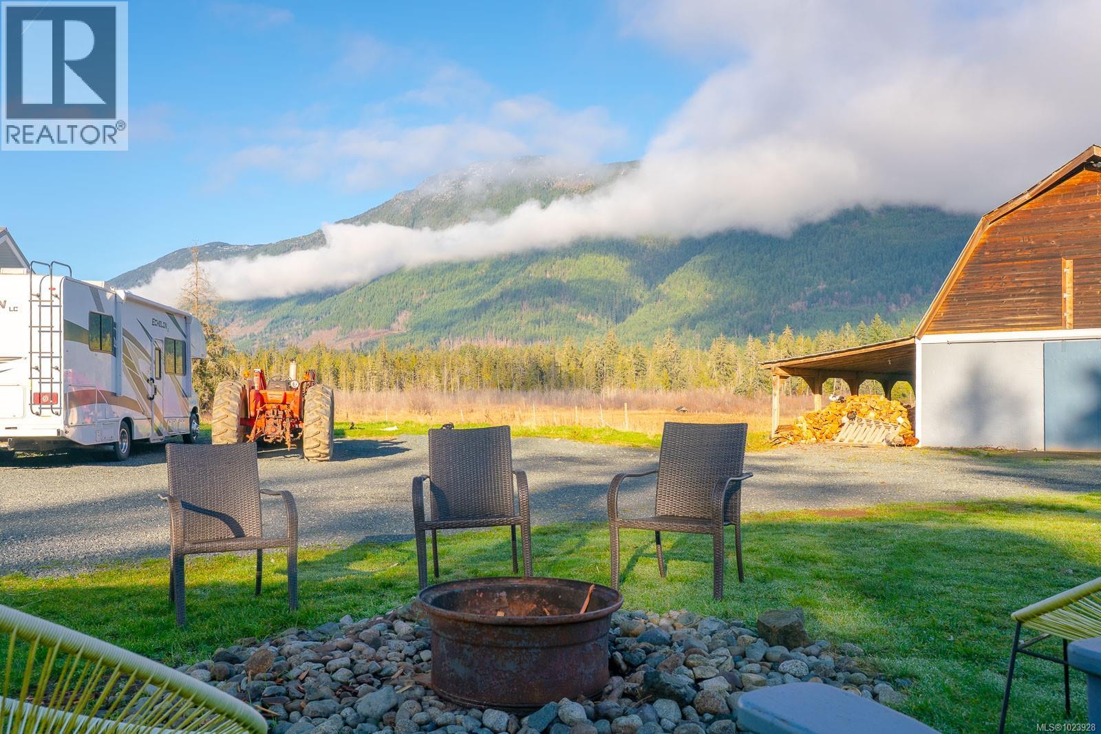 7801-7807 Beaver Creek Rd, Port Alberni