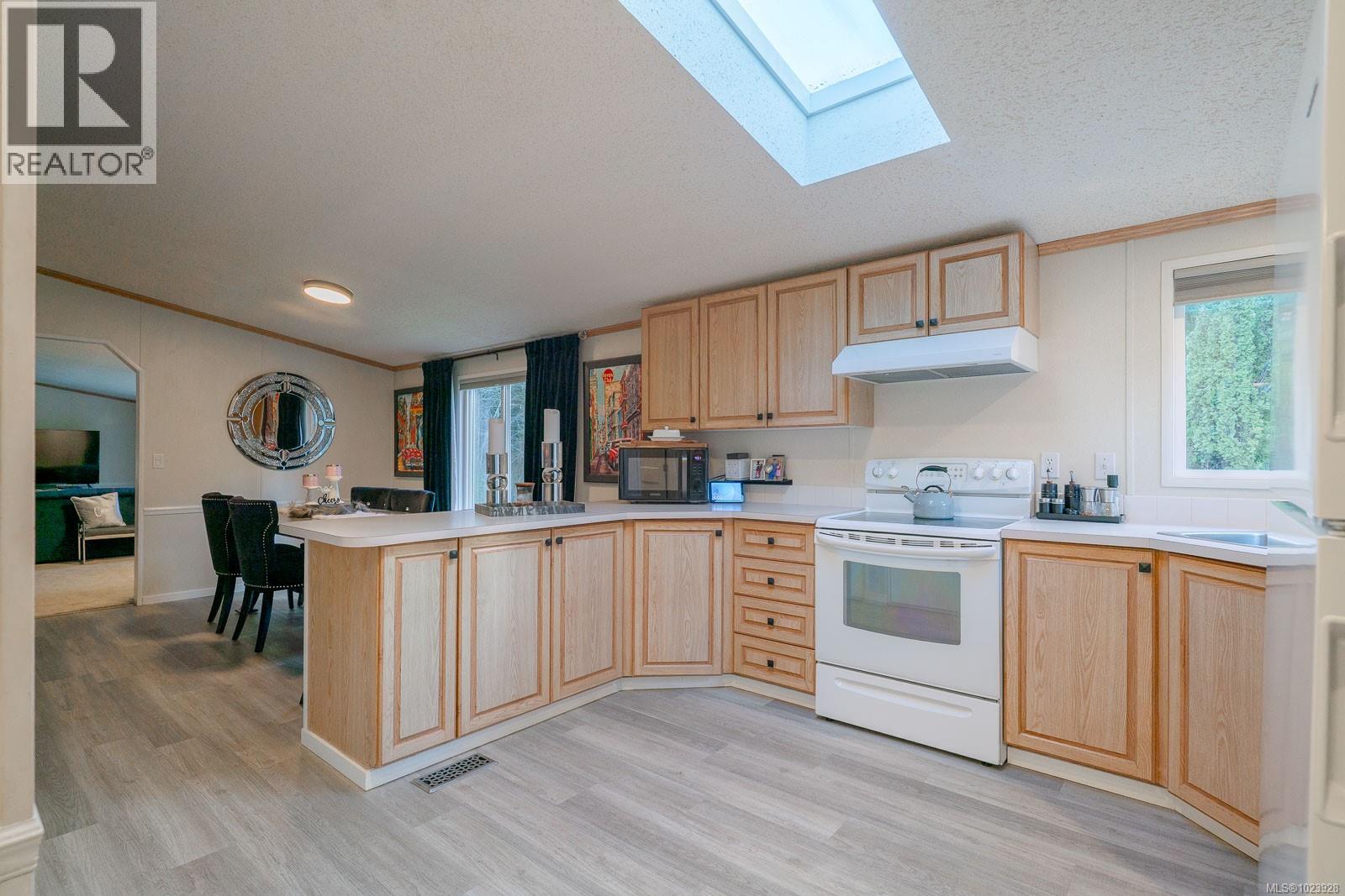 7801-7807 Beaver Creek Rd, Port Alberni