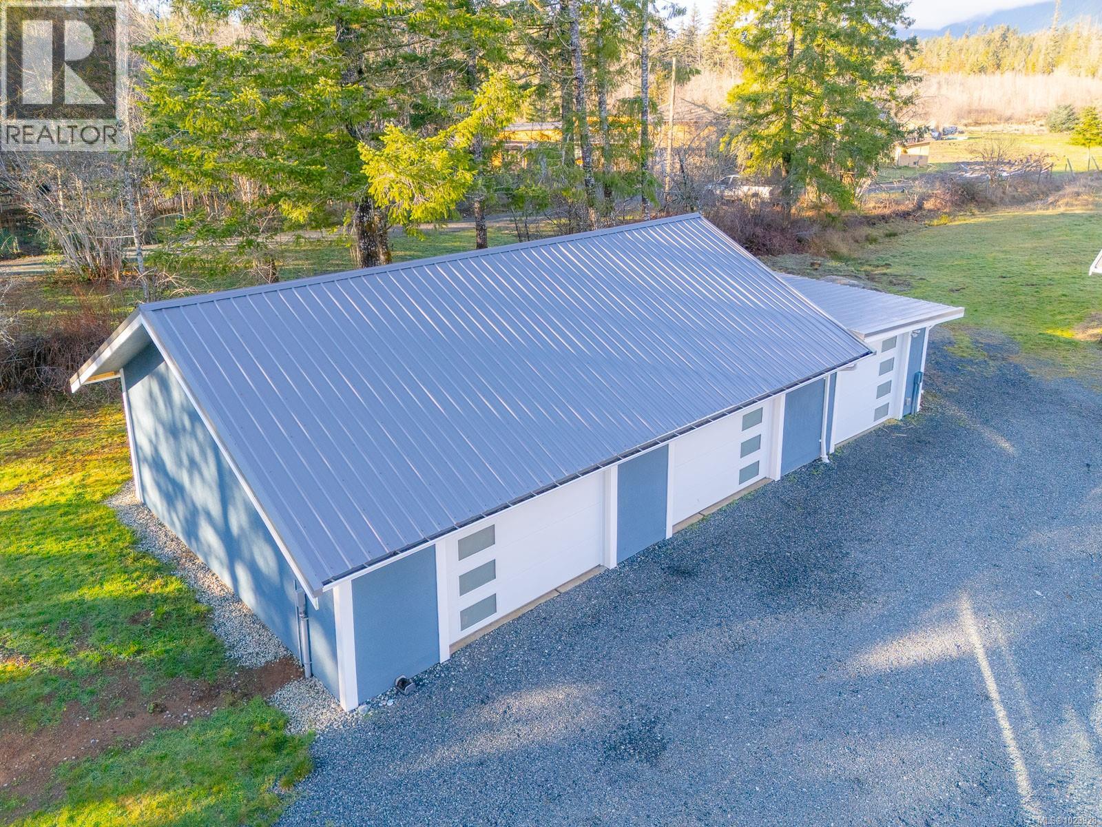 7801-7807 Beaver Creek Rd, Port Alberni