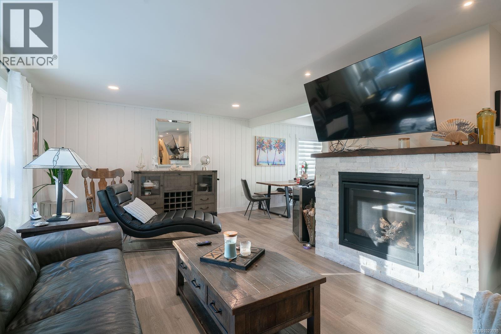 7801-7807 Beaver Creek Rd, Port Alberni