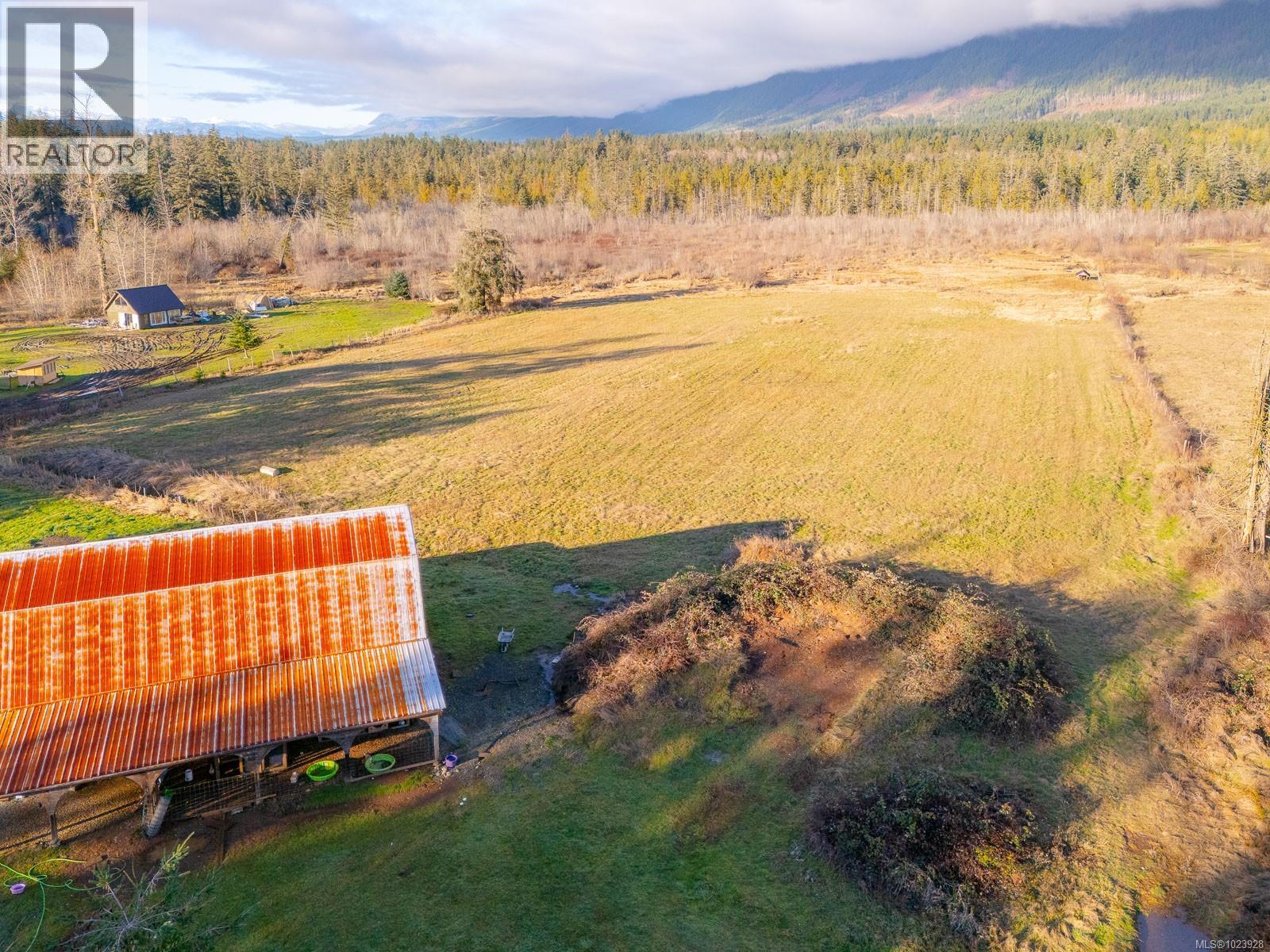 7801-7807 Beaver Creek Rd, Port Alberni