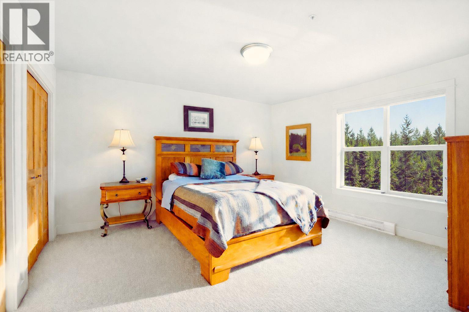 101 Clearview Crescent Unit# 2, Apex Mountain