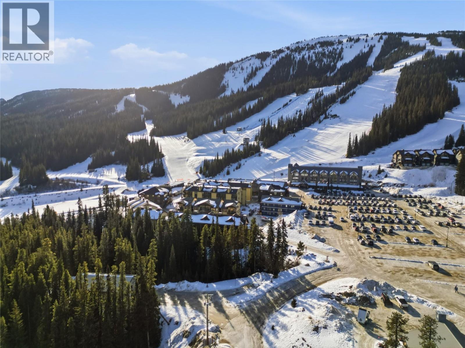 101 Clearview Crescent Unit# 2, Apex Mountain