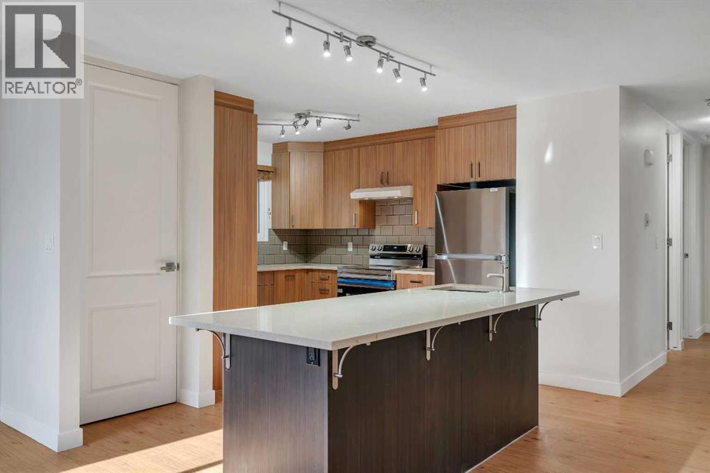 Single Family House Bungalow for Sale in  Huntham Place NE Huntington Hills Calgary 