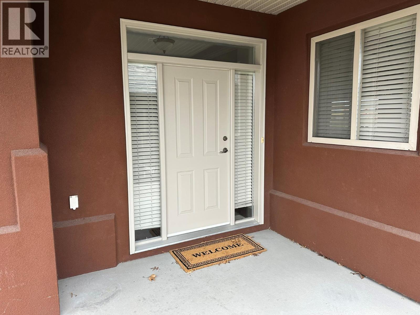  2302 Pine Vista Place, West Kelowna