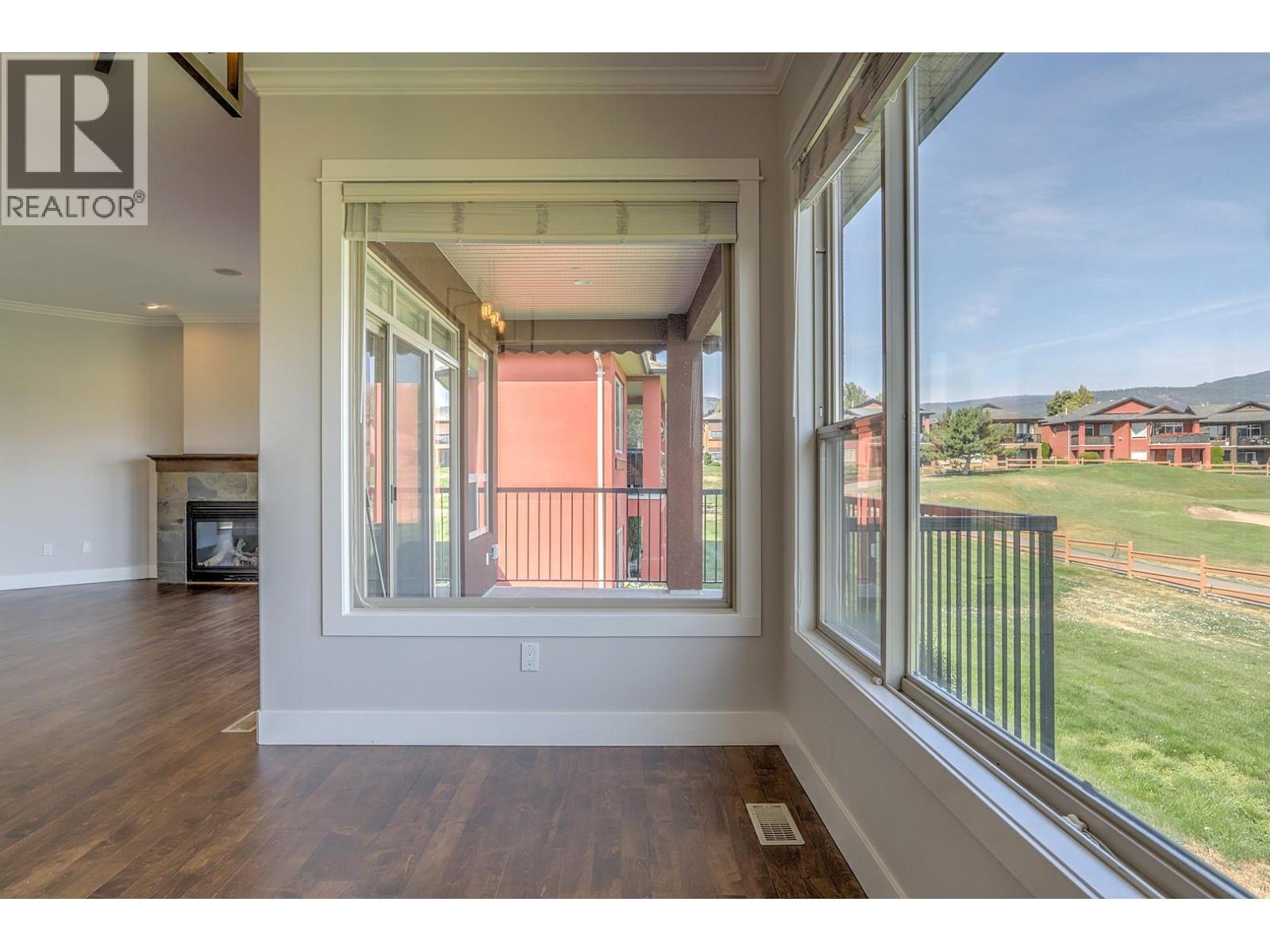  2302 Pine Vista Place, West Kelowna