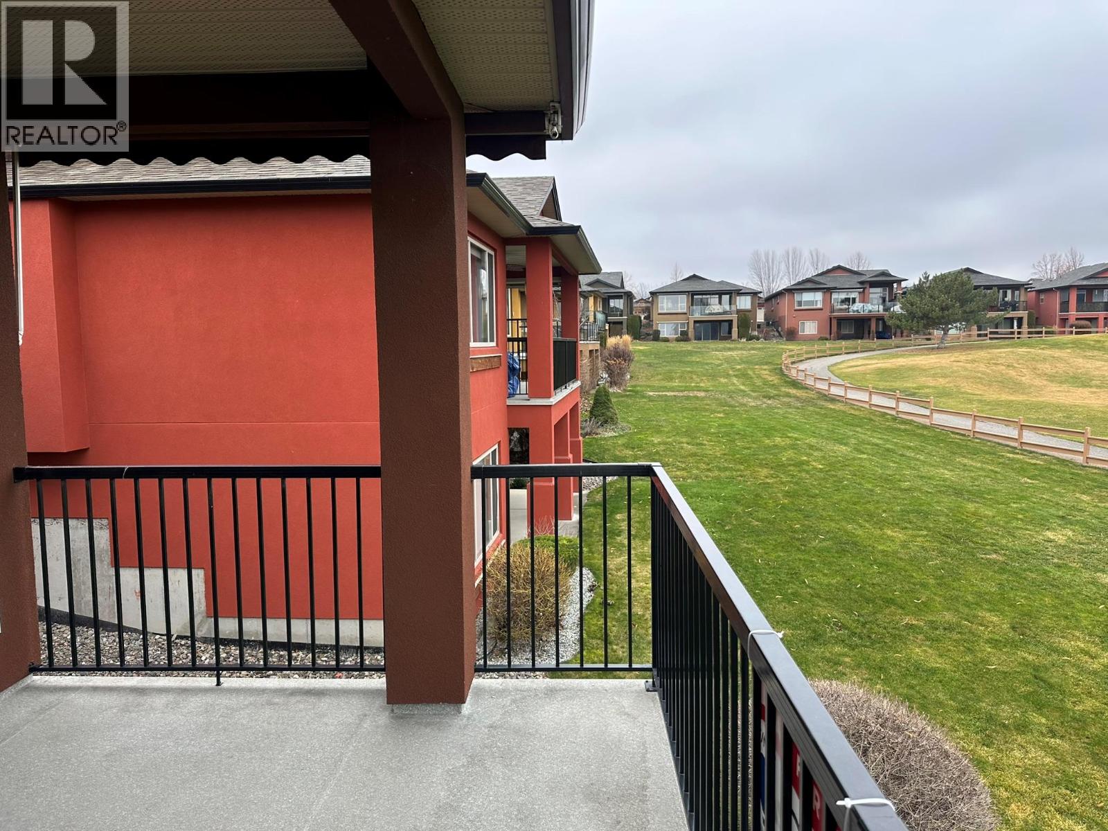  2302 Pine Vista Place, West Kelowna