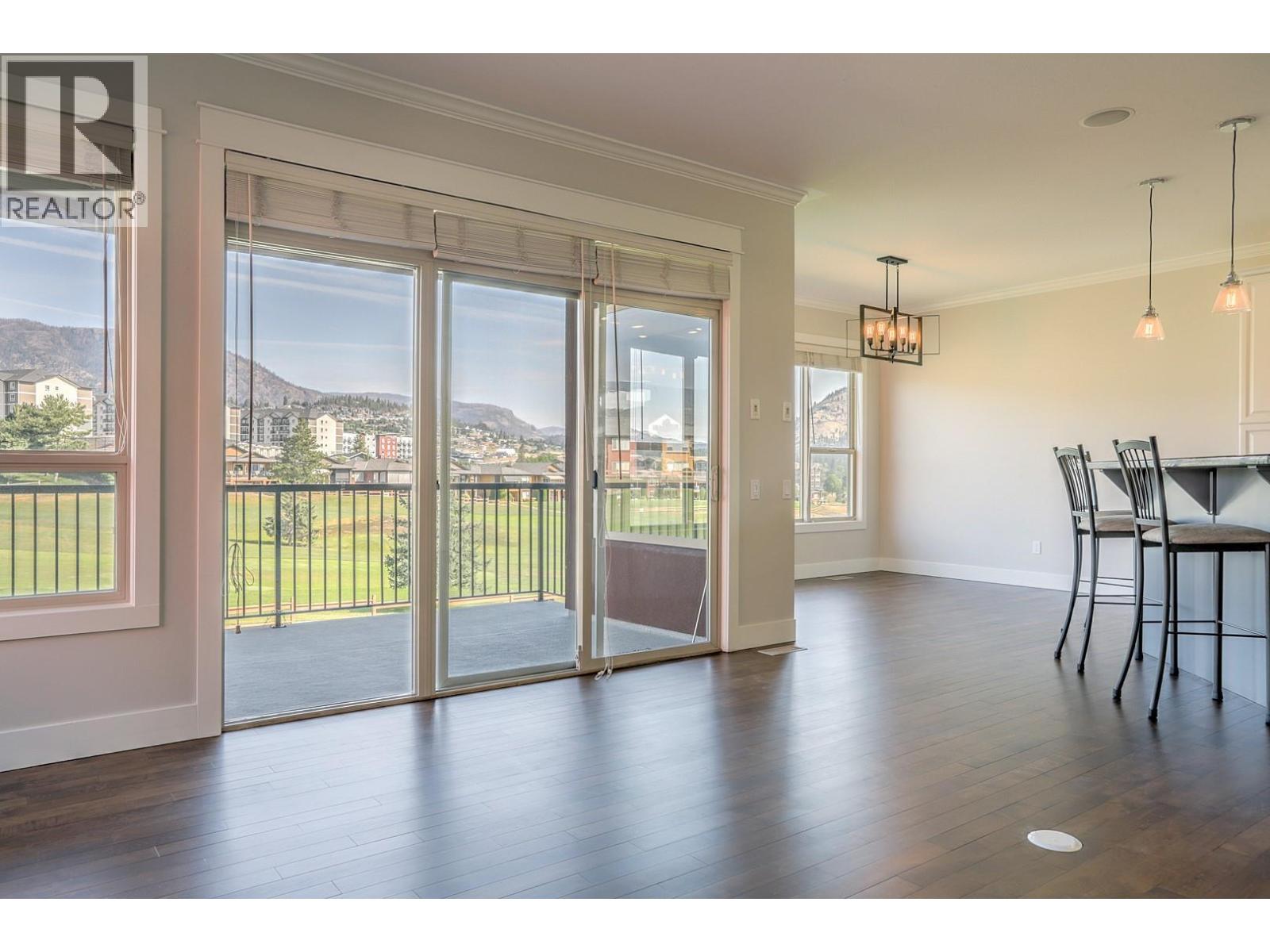  2302 Pine Vista Place, West Kelowna