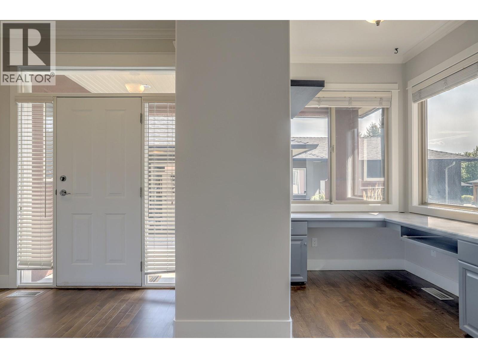  2302 Pine Vista Place, West Kelowna