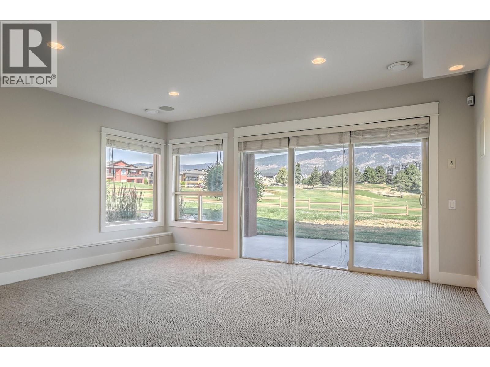  2302 Pine Vista Place, West Kelowna