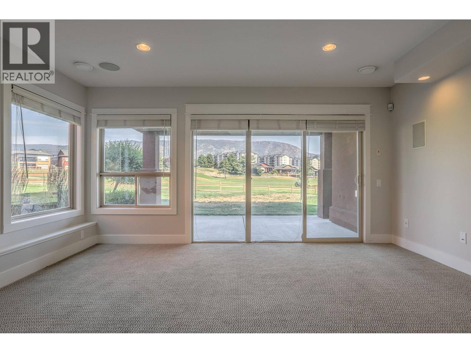  2302 Pine Vista Place, West Kelowna