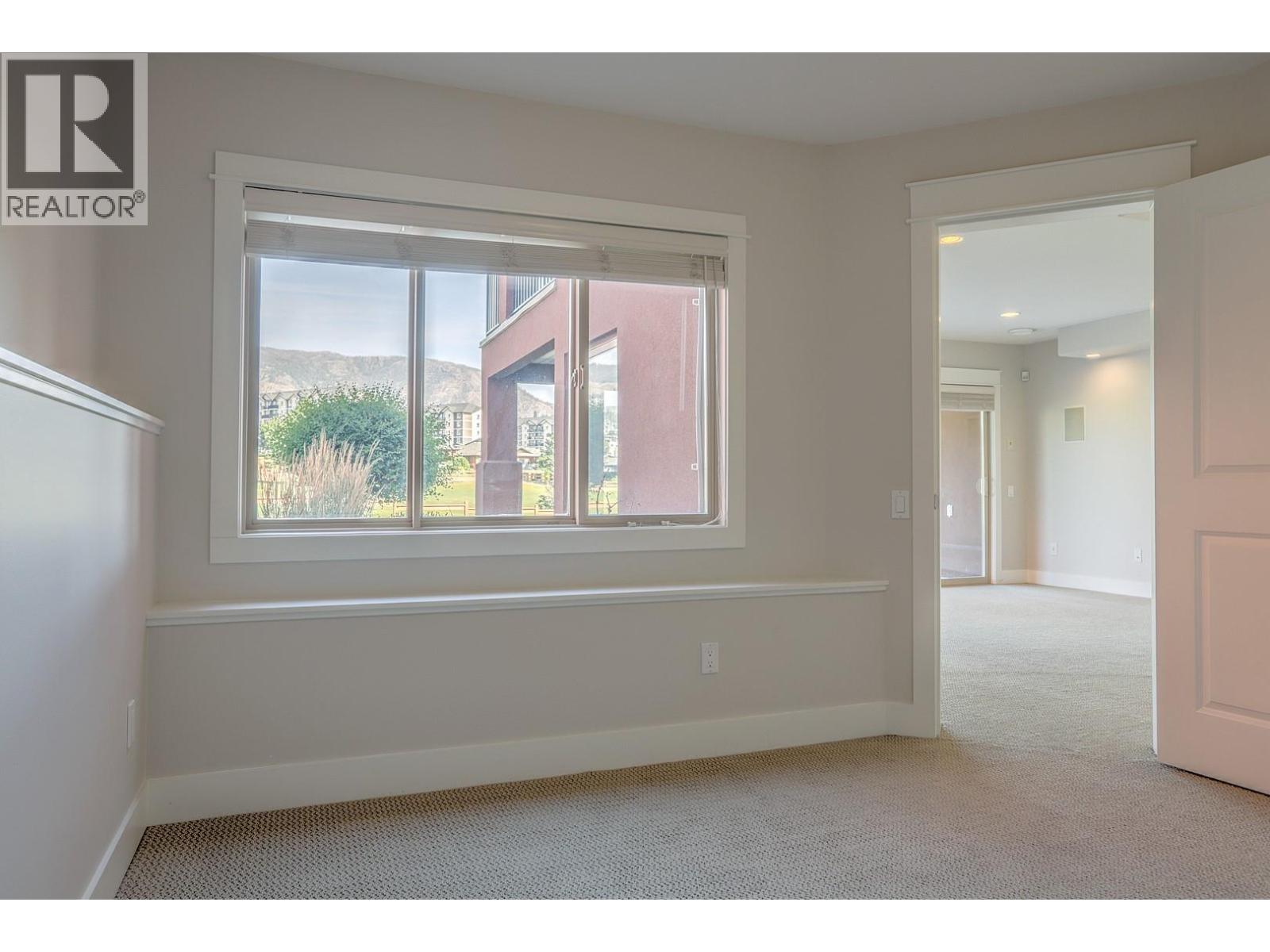  2302 Pine Vista Place, West Kelowna