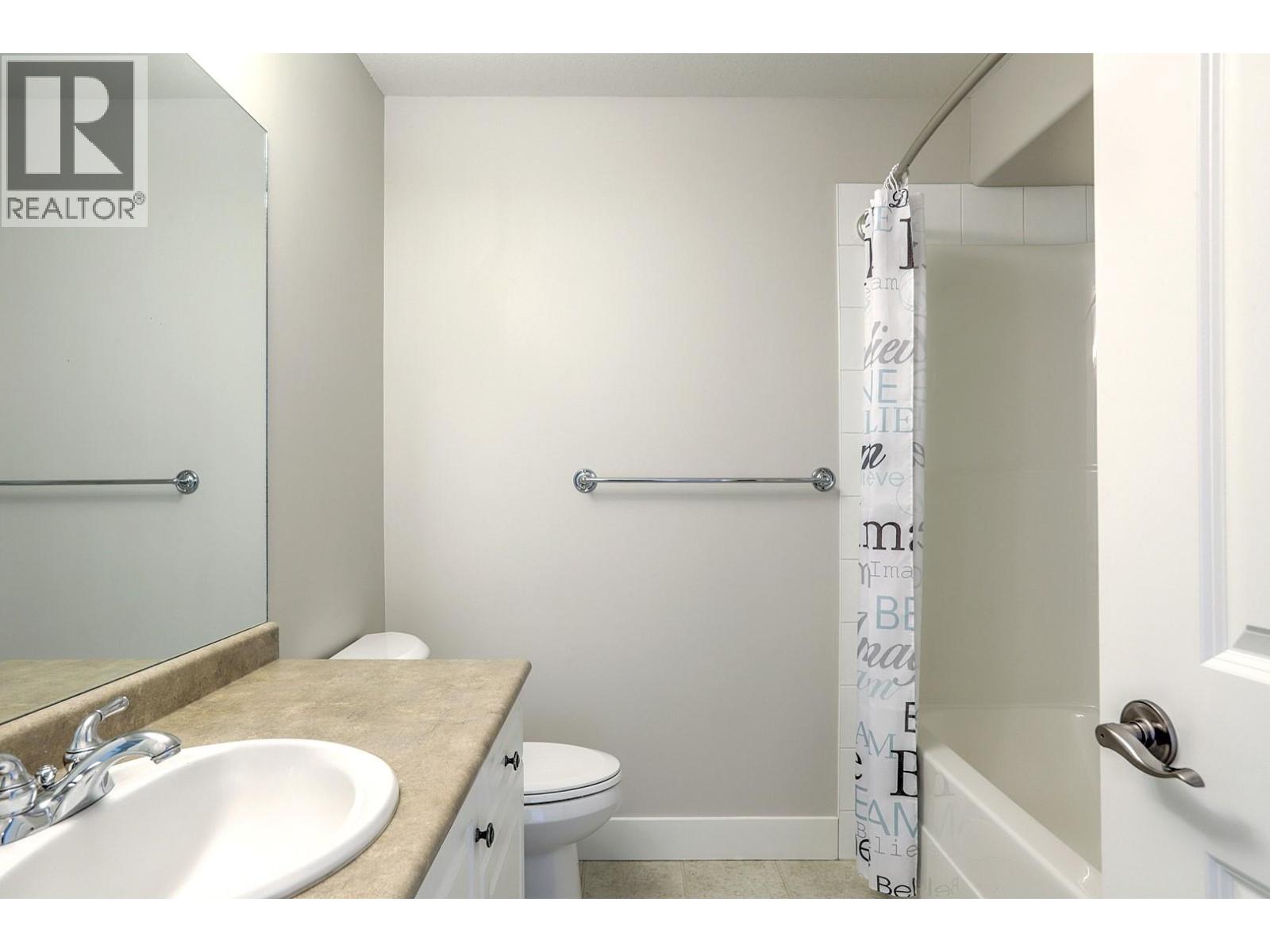  2302 Pine Vista Place, West Kelowna